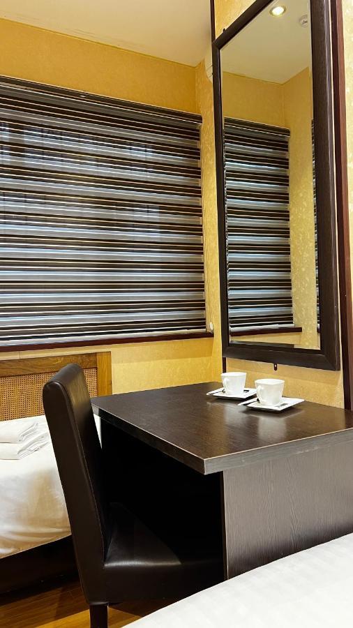 Hayot Hostel Tachkent Extérieur photo