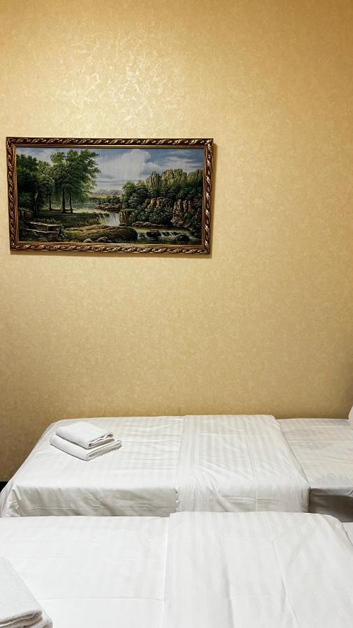 Hayot Hostel Tachkent Extérieur photo