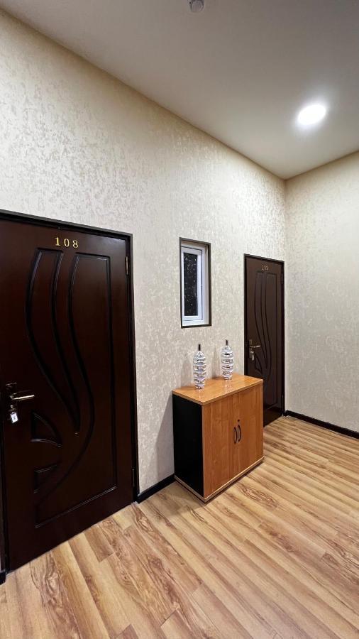 Hayot Hostel Tachkent Extérieur photo